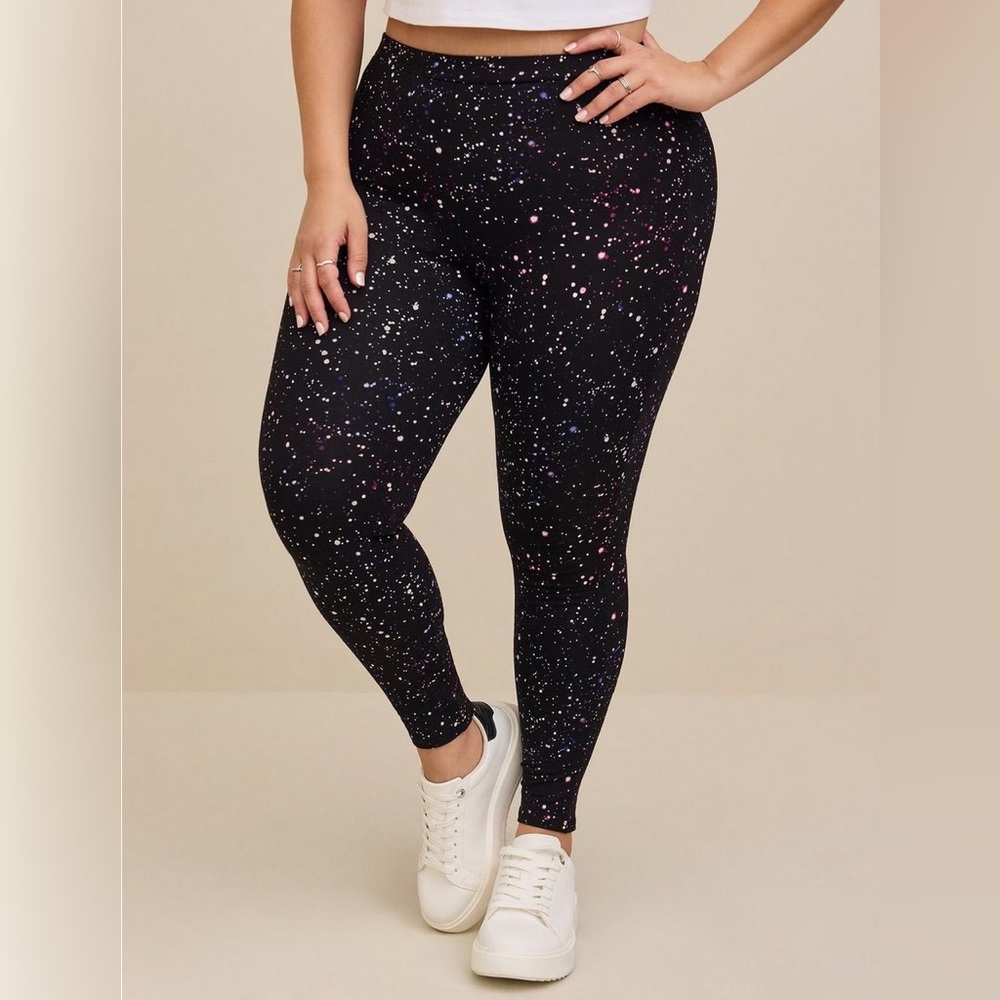 NEW Torrid out space leggings, 4X